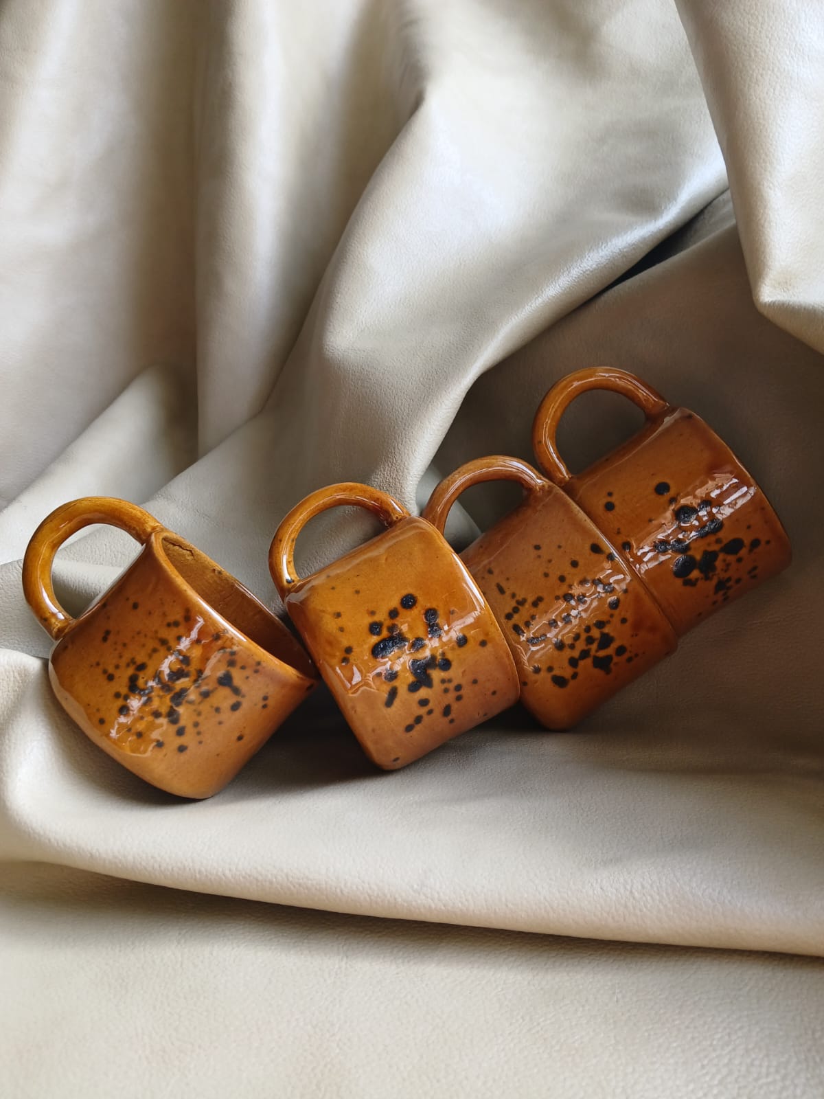 Cană Golden Earth - imagine 2